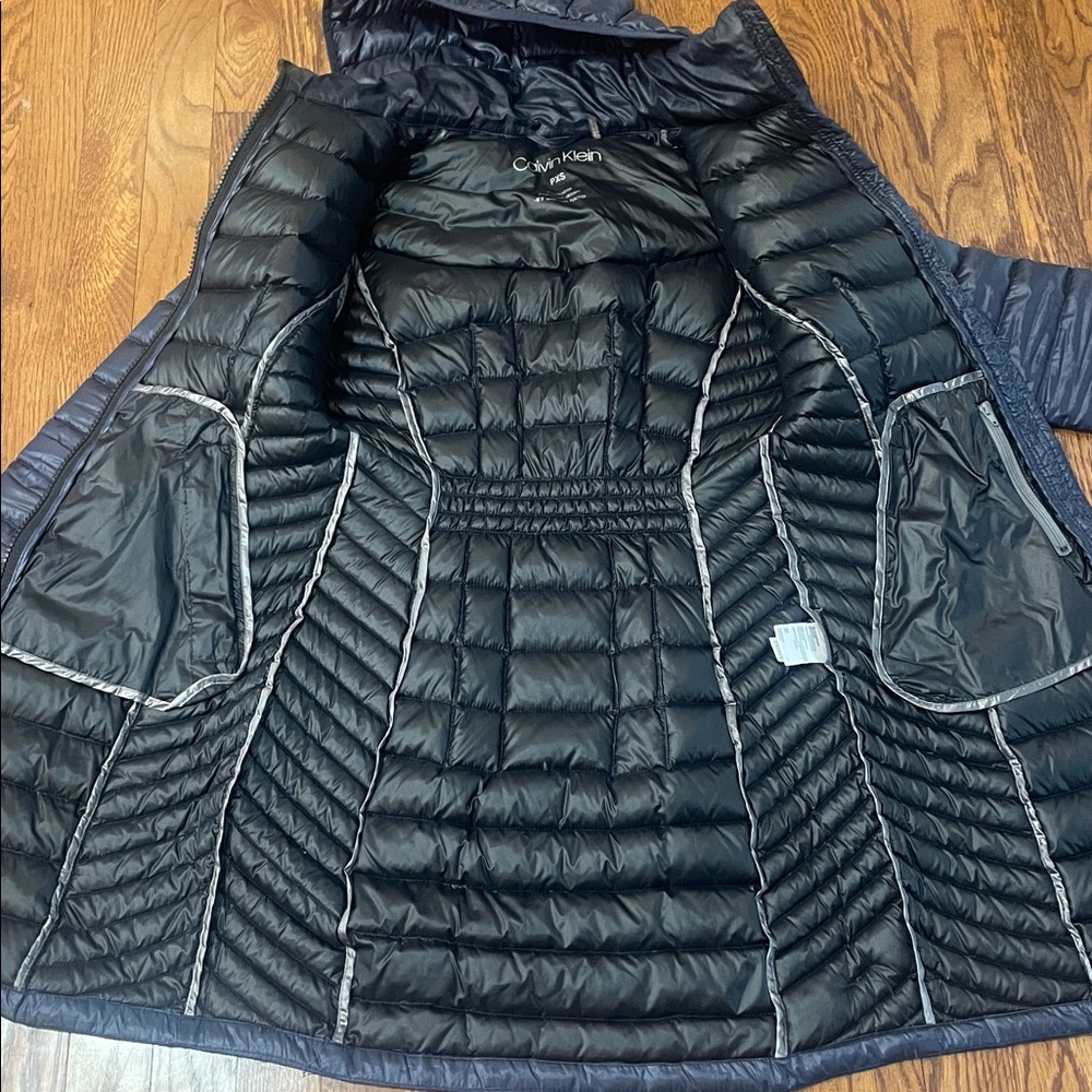 Calvin Klein packable down Jacket -petite - image 11